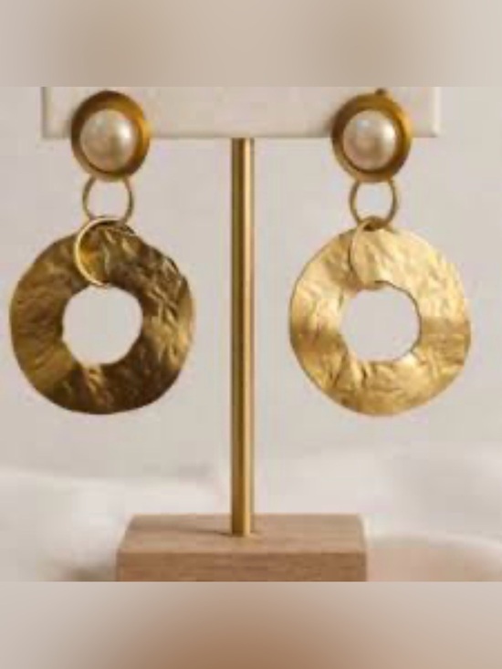 Norma Jean Jewelry - Norma Jean Gold Disc Drop Earrings with Pearl wAccent - Unisex Jewelry